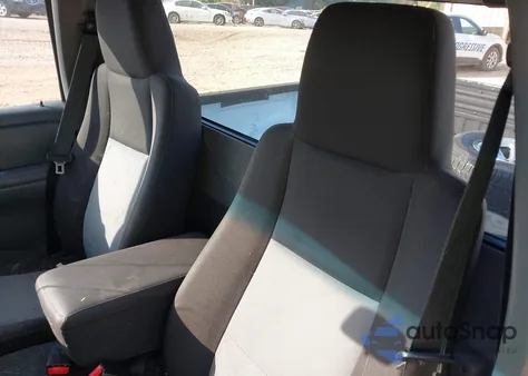 2005 Ford Ranger Xl/Xls/Xlt z USA, uszkodzony, nr VIN 1FTYR10D15PA24114